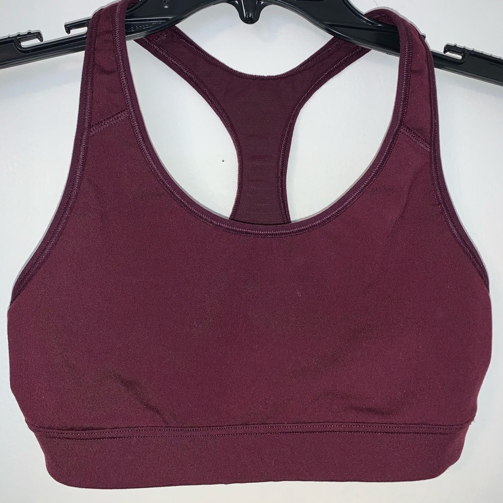 Sports bra